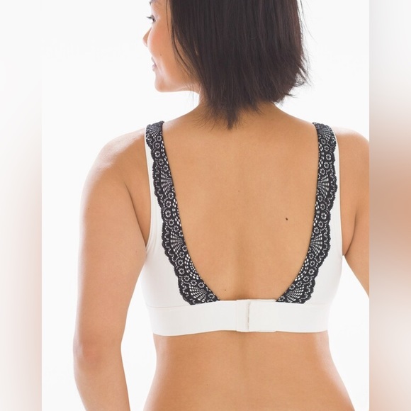 Soma “Embraceable Wireless” unlined geo lace in gray ink/ ivory foil - Picture 3 of 8